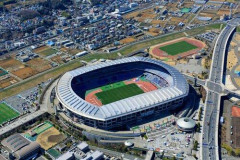 【悲報】毎日新聞「Jリーグを「税リーグ」と批判する意見も根強い」