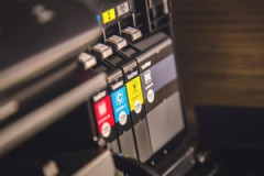 プリンターのインクって何であんなに高いんや？