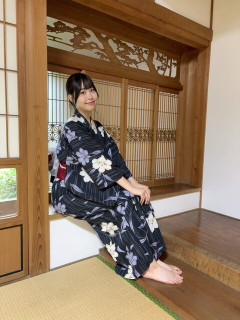 【画像】この女さんに誘惑されたらしちゃう？
