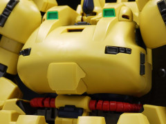 ジオの胴体についてるでっけえヒヨコはゆるキャラとして売り出せる余地があると思う