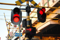 【戦慄】藤沢市の踏切で『恐ろしい事態』が発生してしまう・・・・