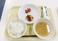 【悲報】学校給食、オカズがガチで無くなるｗｗｗｗｗｗｗｗｗｗ