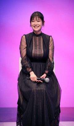 【朗報】真木よう子さん、持ち直す