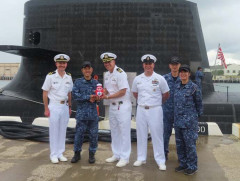 米国派遣訓練中の海自潜水艦「はくげい」がハワイへ到着！
