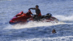 【悲惨】「友人を驚かせようとした」水上バイクで知人女性に衝突し死亡させた21歳男子大学生を書類送検…兵庫・赤穂市の海岸事故