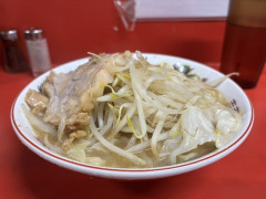 【悲報】ラーメン二郎京都店、従業員と客が喧嘩して大荒れ中