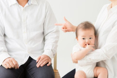 育児をあまり手伝わない等で離婚を切り出された人はいますか？