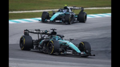 メルセデス、F1シンガポールGPはアントネッリに新エアロ、ラッセルに旧エアロで比較テストを実施へ