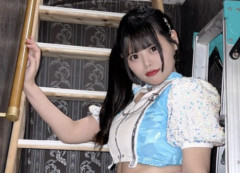 【画像】アイドル、見ただけでイっちゃう太ももを丸出ししてしまう