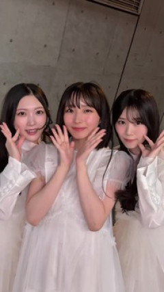 【悲報】大野愛実さん、櫻のビジュ代表に囲まれた結果、敗北