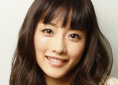 【画像】石原さとみ(39)、ちょっともうさすがにキツいかｗｗｗｗ