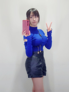【画像】美少女声優の小岩井ことりちゃん、お●ぱい画像を連投ｗ
