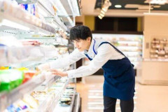 【悲報】都内スーパー正社員の手取り15万ワイ、起床してしまうｗｗｗｗｗｗｗｗｗｗ