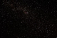 太陽系外の惑星から電波、初めて検出