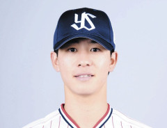 【ヤクルト】内山が左肩手術 6月にダイビングキャッチで痛める
