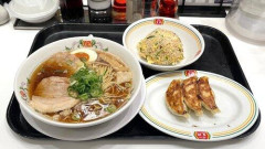 【悲報】初見殺しのラーメン屋が見つかる