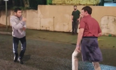 【動画】アジア人男性をバカにして喧嘩をふっかけた白人、ワンパンで黙らされてしまう