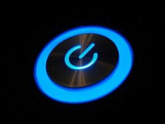 お前らってパソコンが起動する20分の間なにしてるの？