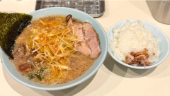【うまい】大阪にラーメンショップがひっそりと初出店、行列ができる【うまい】