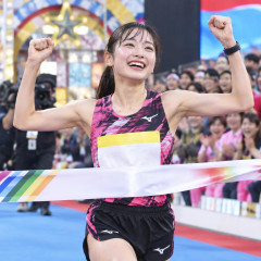 TBS『オールスター感謝祭マラソン』 NMB48・坂下真心が優勝！ 女性参加者では25年ぶりの快挙   #芸能 |  観てないからあれだがこういう限りなく名の知れてない子が