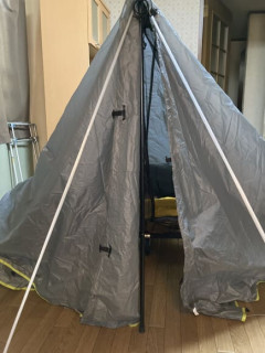 お部屋DEソロキャンプおじさん