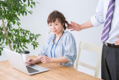【悲報】ワイ、バ先のクソ可愛い女先輩(28)さんにキモがられてしまうｗｗｗｗｗｗｗｗｗｗ