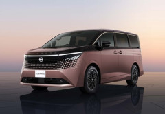 【悲報】日産が社運をかけてフルモデルチェンジした新型エルグランド、アルファードに惨敗…