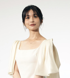 長濱ねる、驚きの女優スリーショット公開「美味しい中華を食べたよ」同学年＆同事務所でお出かけ