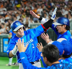 DeNAが巨人をCS1で下剋上！←カープファンの反応【巨人1-4DeNA/試合結果】
