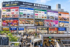 【画像】こんな駅ビルがある街は住みやすい