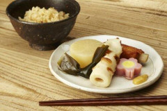 【悲報】三大こんなもんで白飯が食えるか「おでん」「餃子」