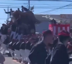 だんじり祭り､毎年事故って死人出してるからやめるべき→大阪人が反論｢みんな本気でやってるんよ ｣