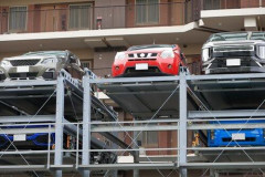 【悲報】機械式駐車場のマンションに住んでる奴おる？