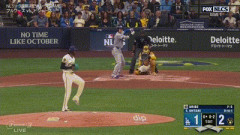【NL優勝決定シリーズ1回戦】大谷翔平、第三打席でPS３試合ぶりとなるレフト前ヒット！！！！！！！！！！！！！