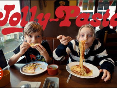 外国人「家族で楽しむイタリアン」Life in Japanが日本のファミレスでパスタを紹介してる