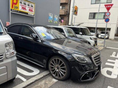 【画像】ベンツさん駐車場に止めたのに何故か駐禁扱いされてしまう
