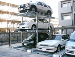 機械式駐車場のマンションに住んでる奴おる？