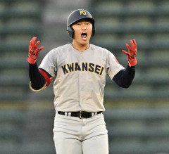 新井貴浩、2日連続で息子の野球観戦wwwwwwwwwwwwwwwwwwwwwwwwwwwwwwwwwwww