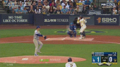 【NL優勝決定シリーズ2回戦】ドジャース・山本由伸、1回裏1アウト二塁からブルワーズ・コントレラスにタイムリーを打たれ同点に追いつかれる…