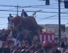 【閲覧注意】だんじりの事故、あまりにもギロチンすぎると話題に・・・