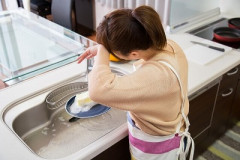 【悲報】女さん、家事や育児がそんなに大変じゃないことがバレ始めてしまう