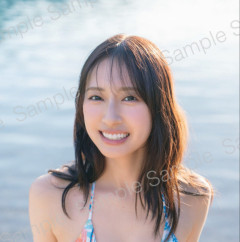 日向坂46金村美玖、2nd写真集『機微』封入ポストカード第3弾解禁