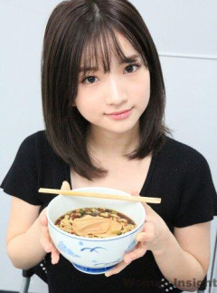 【悲報】有識者「AＶ女優がラーメンを食う理由、教えます」←
