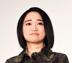 声優の悠木碧さん(26)咽び泣く「恋人ができたら裏切ったと言われるだろうか。友達みんな子持ち。どこで間違ったんだろ」
