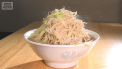 【悲報】二郎系ラーメン終了へ！もやし業者廃業相次ぐ「安いというイメージを変えないと続けられない」