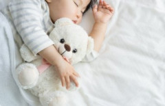 【閲覧注意】姪っ子ちゃん（9）お部屋でスヤスヤおやすみ中