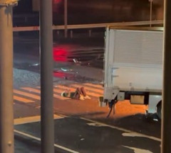 【悲報】事故で同乗者３人を死なせた足バタバタニキ(19)、過失運転致死傷で逮捕
