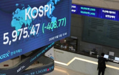 韓国人「韓国株：売買停止のサイドカー発動！サムスン8%・SKハイニックスが10%暴落！」→「中国が次世代DRAM技術開発の発表‥(ﾌﾞﾙﾌﾞﾙ」