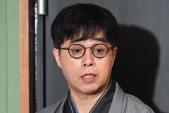 【悲報】立川志らくさん、阿部慎之助元監督の球団復帰に安堵「娘さんは大好きなパパから野球を奪ってしまって」・・・・・・・・・