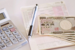 【相談】自営業の自分と薄給フルタイム勤務の妻。月13万円でのやりくりは正直厳しい？